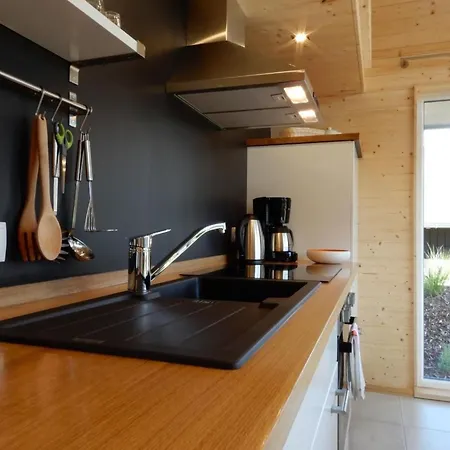 Gartenglueck By Interhome Nyaraló Zierow